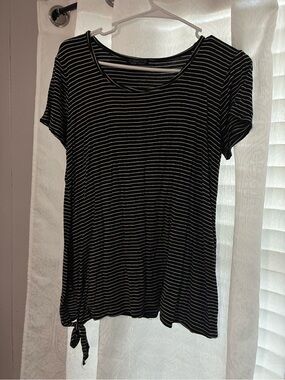 Love Mood Black & White Striped Tie-Hem Tee